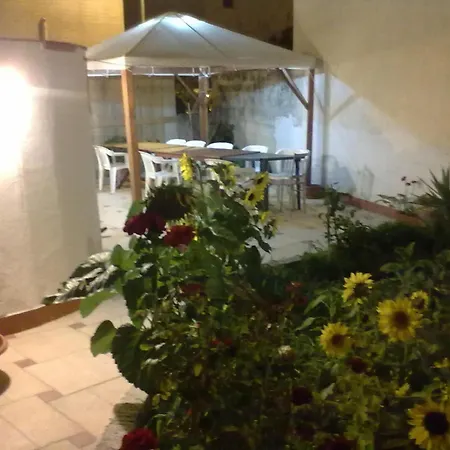 Bed & Breakfast Pacheco *